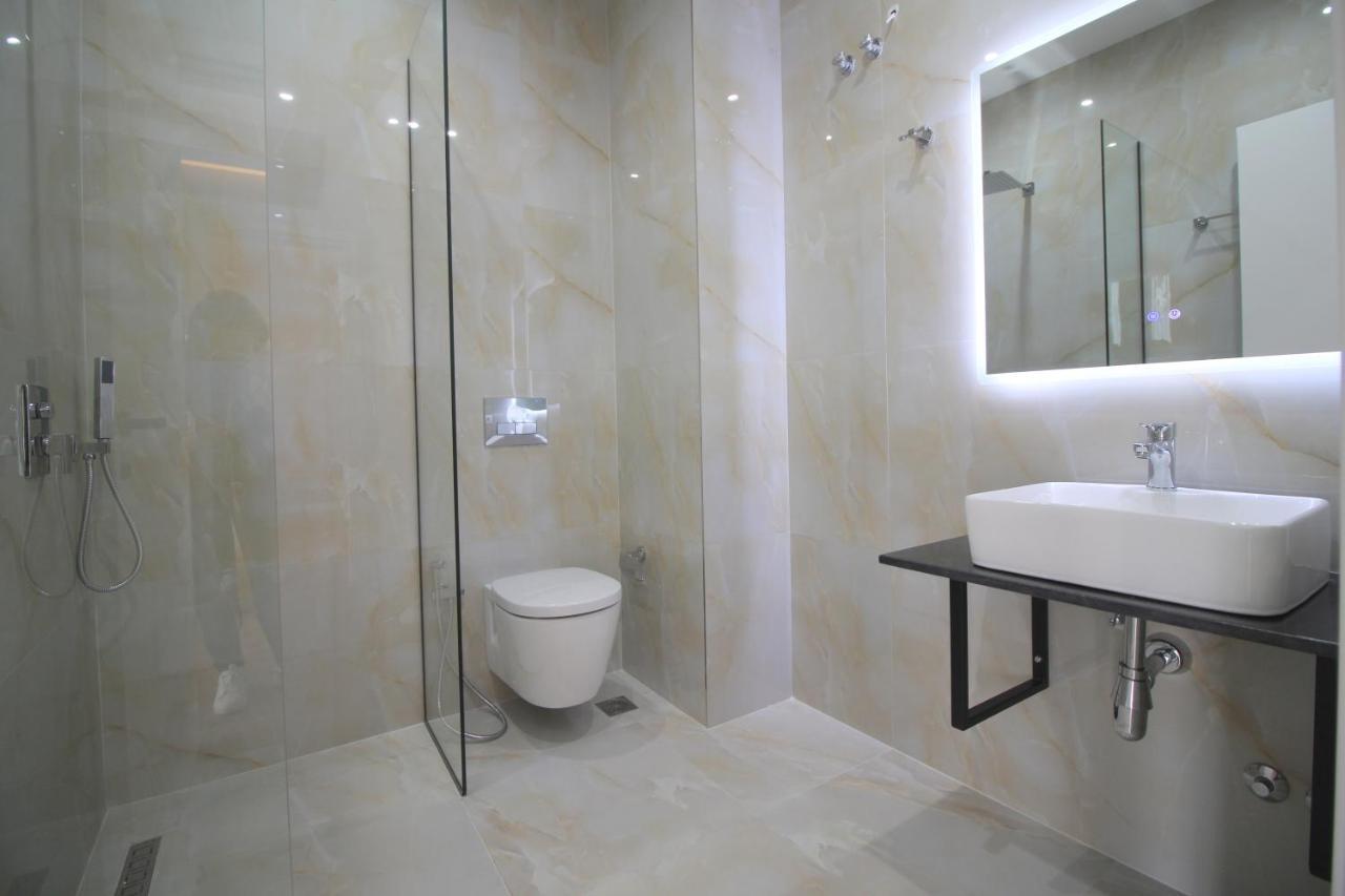 Juer Hotel Bajkaj Екстериор снимка