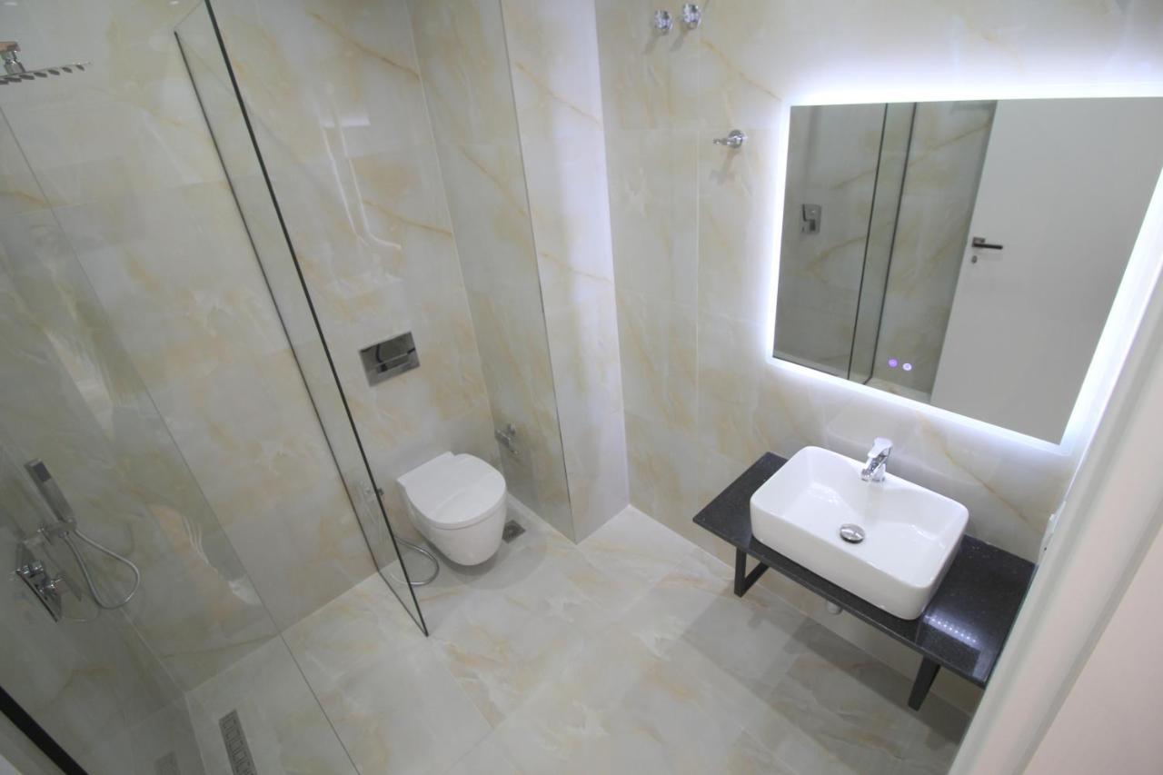 Juer Hotel Bajkaj Екстериор снимка