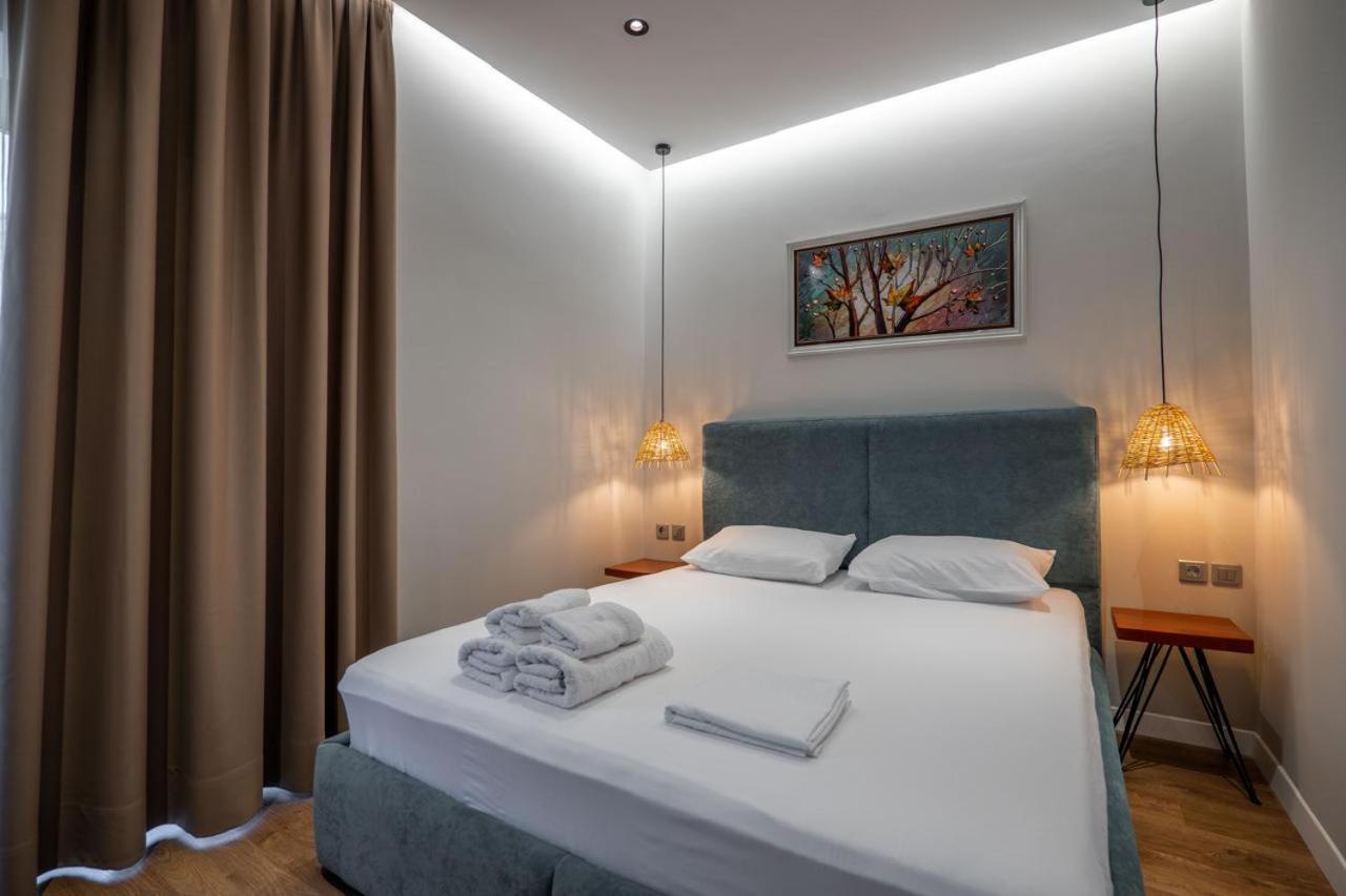 Juer Hotel Bajkaj Екстериор снимка