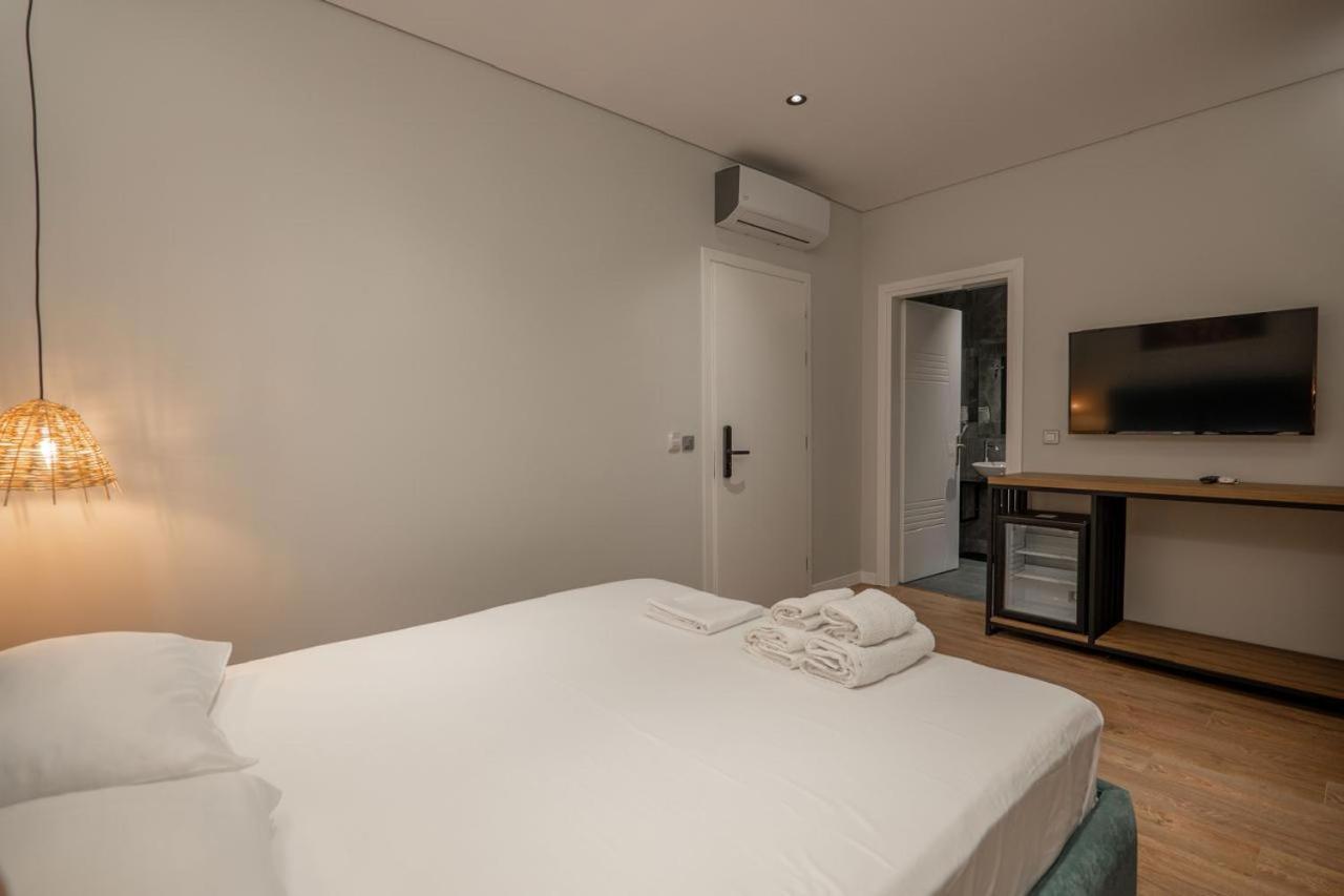 Juer Hotel Bajkaj Екстериор снимка