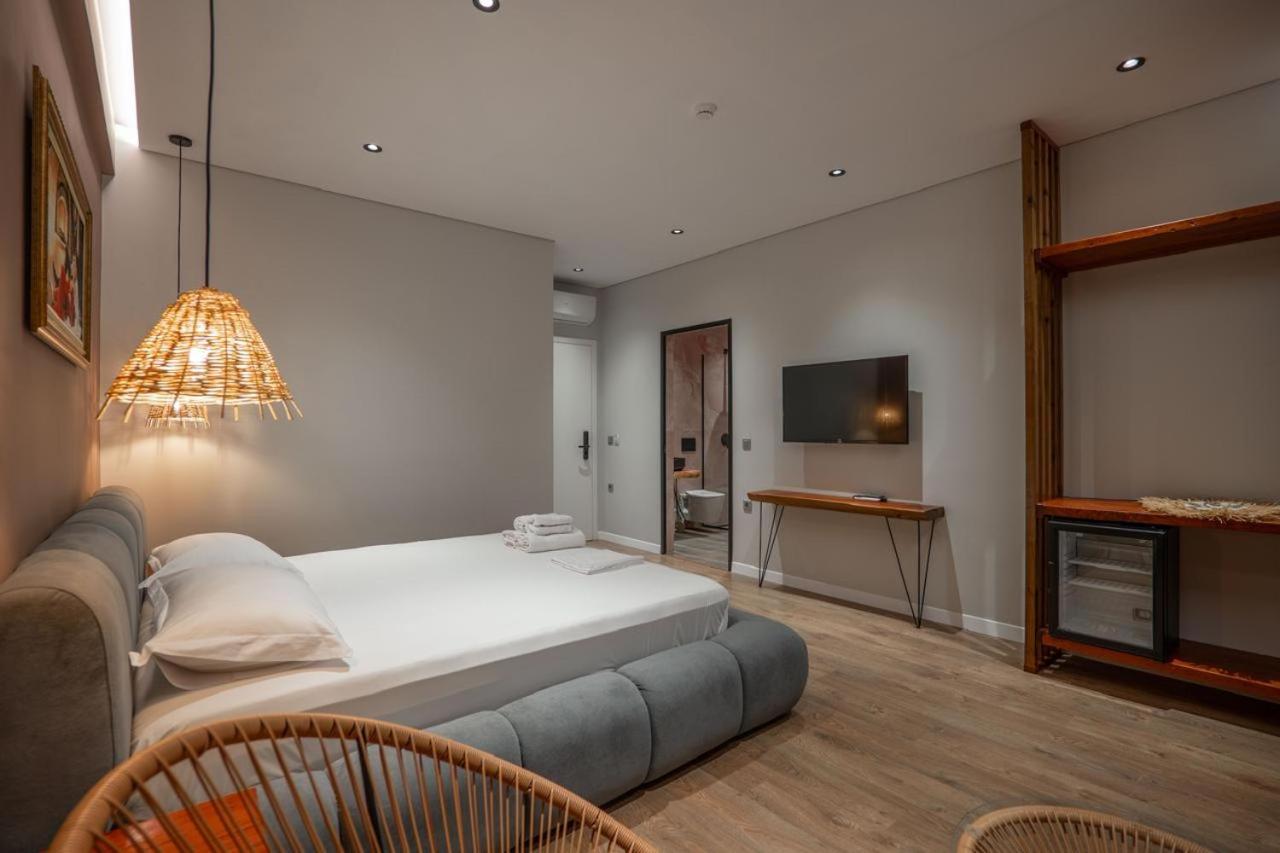 Juer Hotel Bajkaj Екстериор снимка