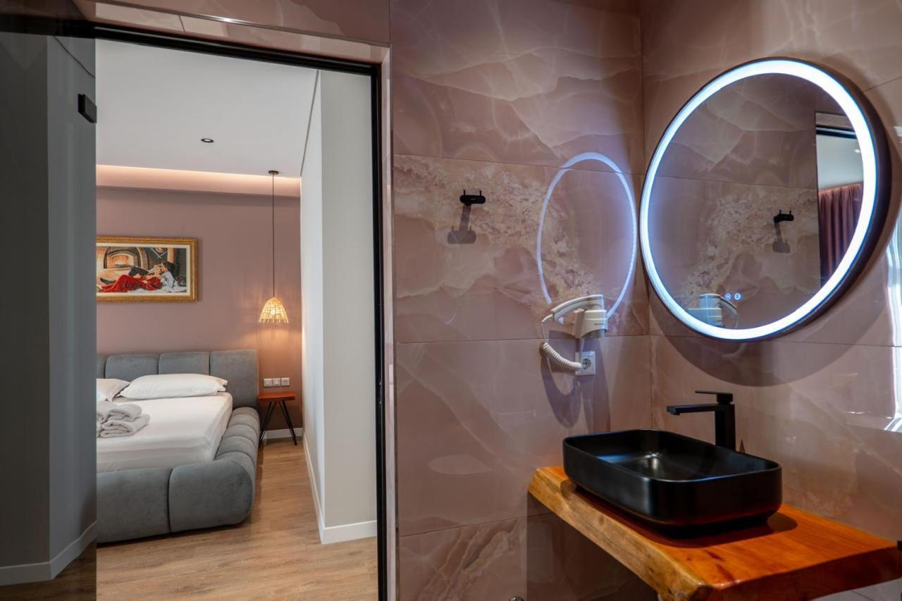 Juer Hotel Bajkaj Екстериор снимка